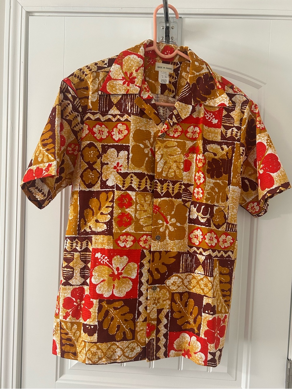 Vintage-Inspired Men's Hawaiian Camp Shirt - Red & Mustard Floral*New W/O Tags.